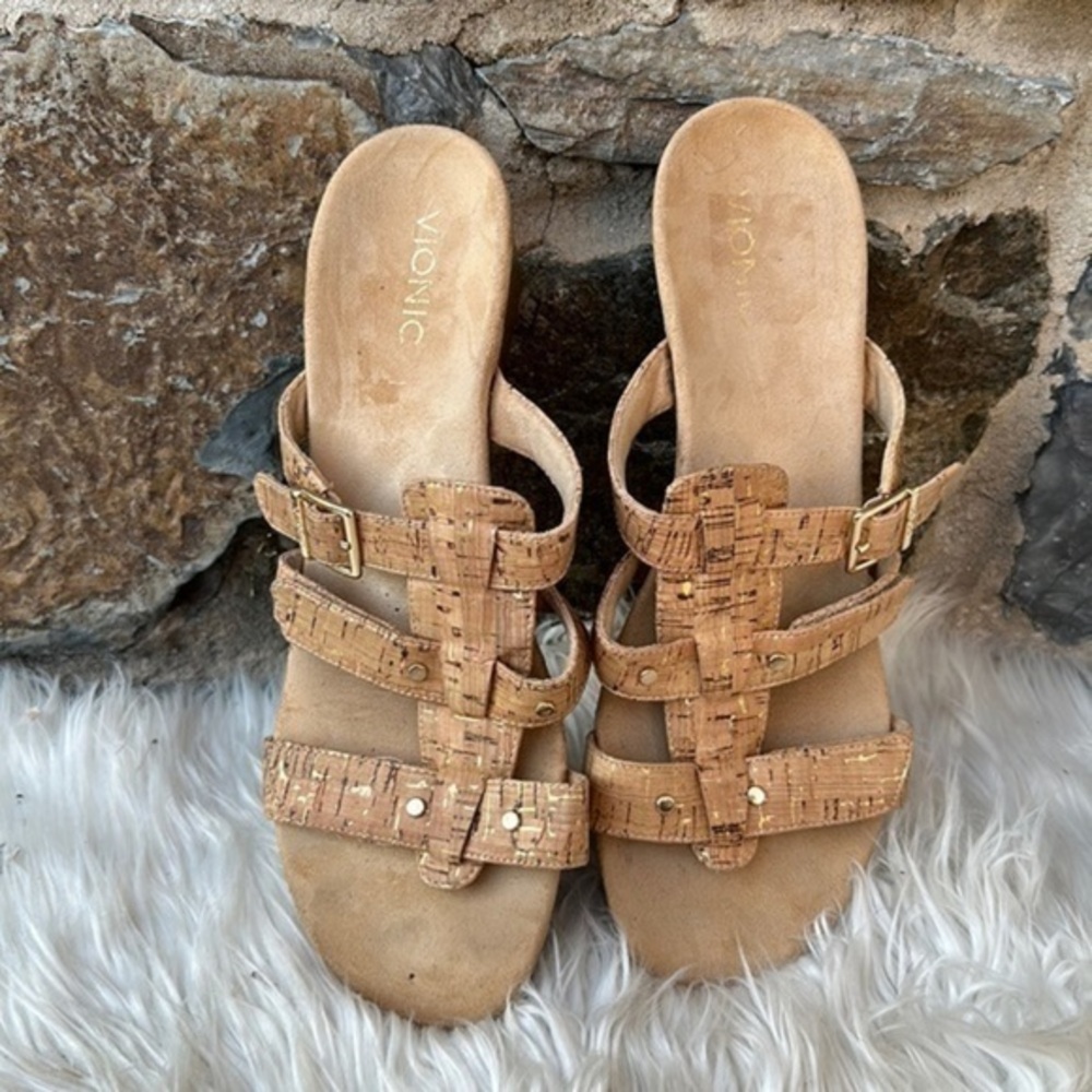Vionic Radia Wedge Sandals Strappy Cork and Gold Slip Ons SIze US 9